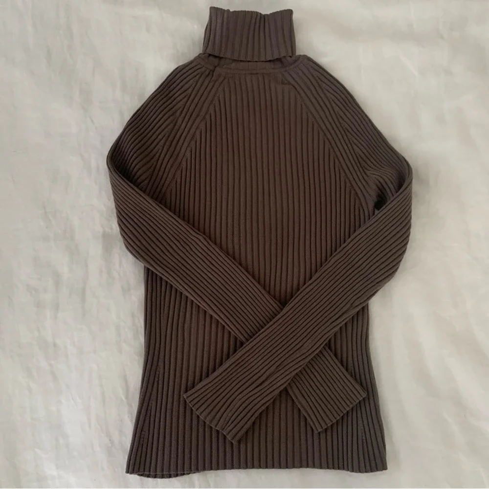 Wolford Merino Wool Turtleneck Ribbed Sweater - Picture 2 of 13